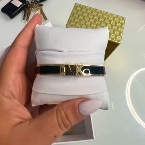 Michael Kors Stainless Steel Bracelet MKJX7694710
